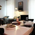 Romantic Flat In The Heart Of Trastevere Rom