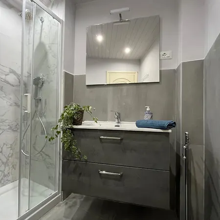 Romantic Flat In The Heart Of Trastevere